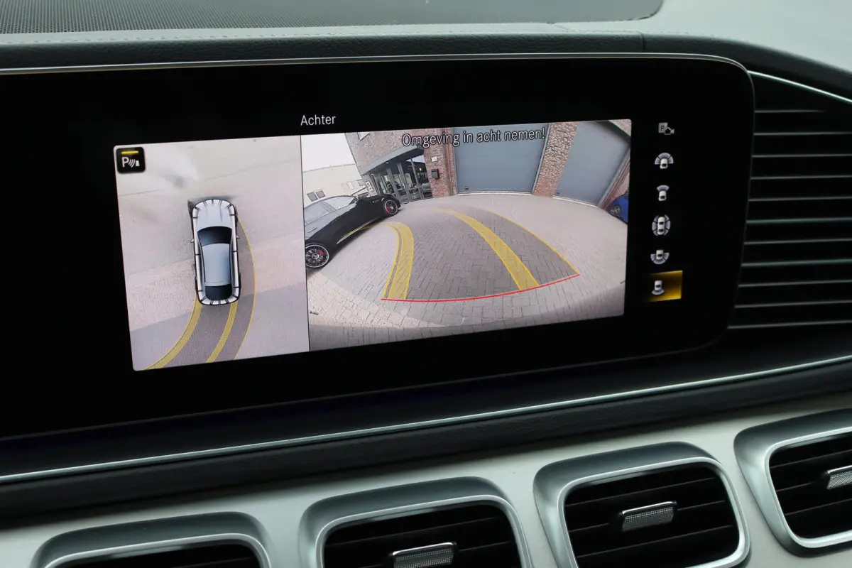 AMG 53 4MATIC+ | Luchtvering | Distronic+ | Panoramadak | HUD | Stoelventilatie | Surround Camera | Standkachel | Multibeam LED | Burmester |