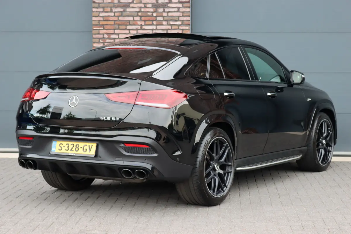 AMG 53 4MATIC+ | Luchtvering | Distronic+ | Panoramadak | HUD | Stoelventilatie | Surround Camera | Standkachel | Multibeam LED | Burmester |