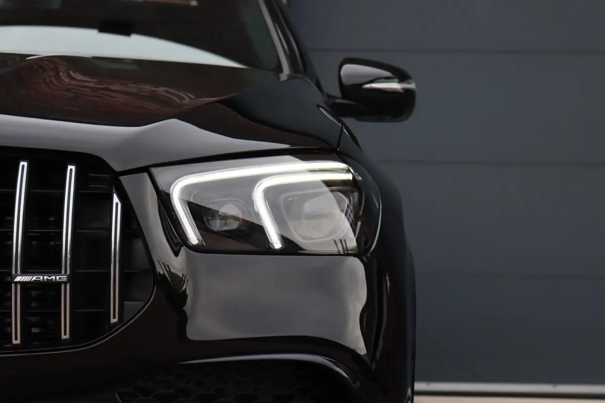 AMG 53 4MATIC+ | Luchtvering | Distronic+ | Panoramadak | HUD | Stoelventilatie | Surround Camera | Standkachel | Multibeam LED | Burmester |