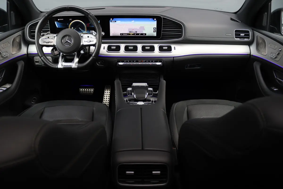 AMG 53 4MATIC+ | Luchtvering | Distronic+ | Panoramadak | HUD | Stoelventilatie | Surround Camera | Standkachel | Multibeam LED | Burmester |