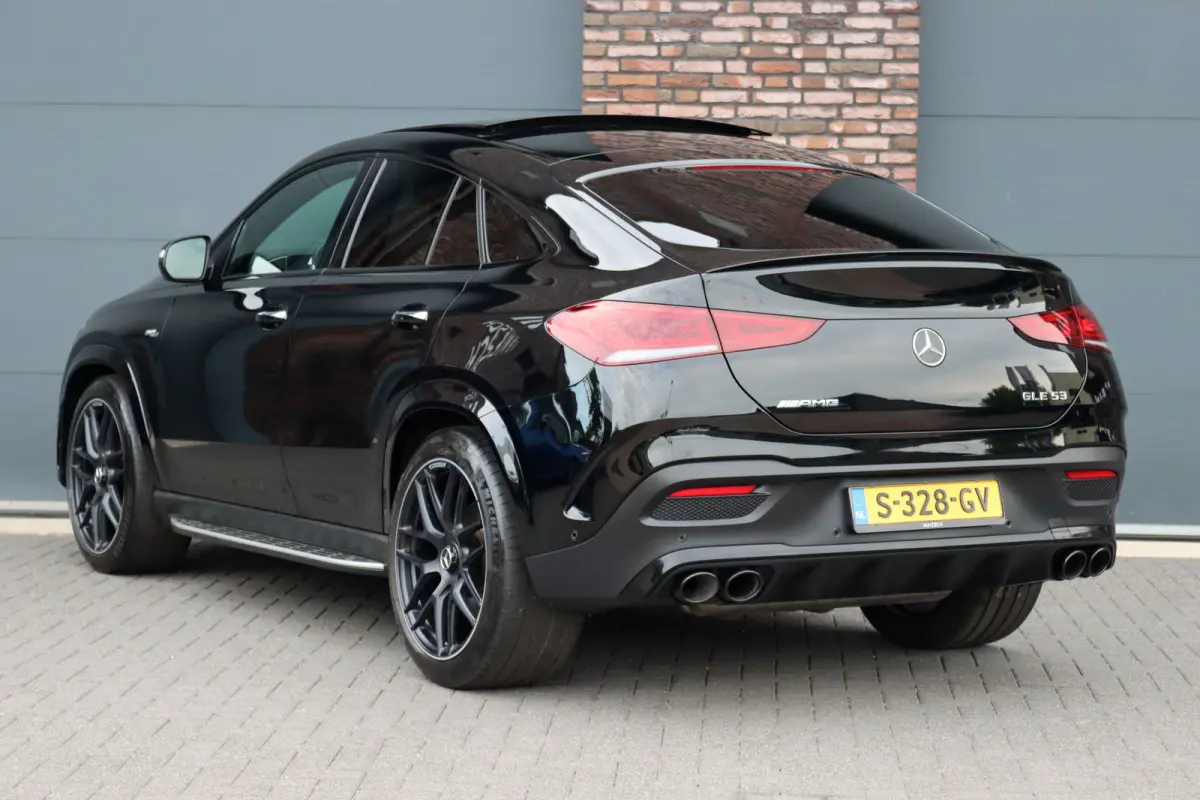 AMG 53 4MATIC+ | Luchtvering | Distronic+ | Panoramadak | HUD | Stoelventilatie | Surround Camera | Standkachel | Multibeam LED | Burmester |
