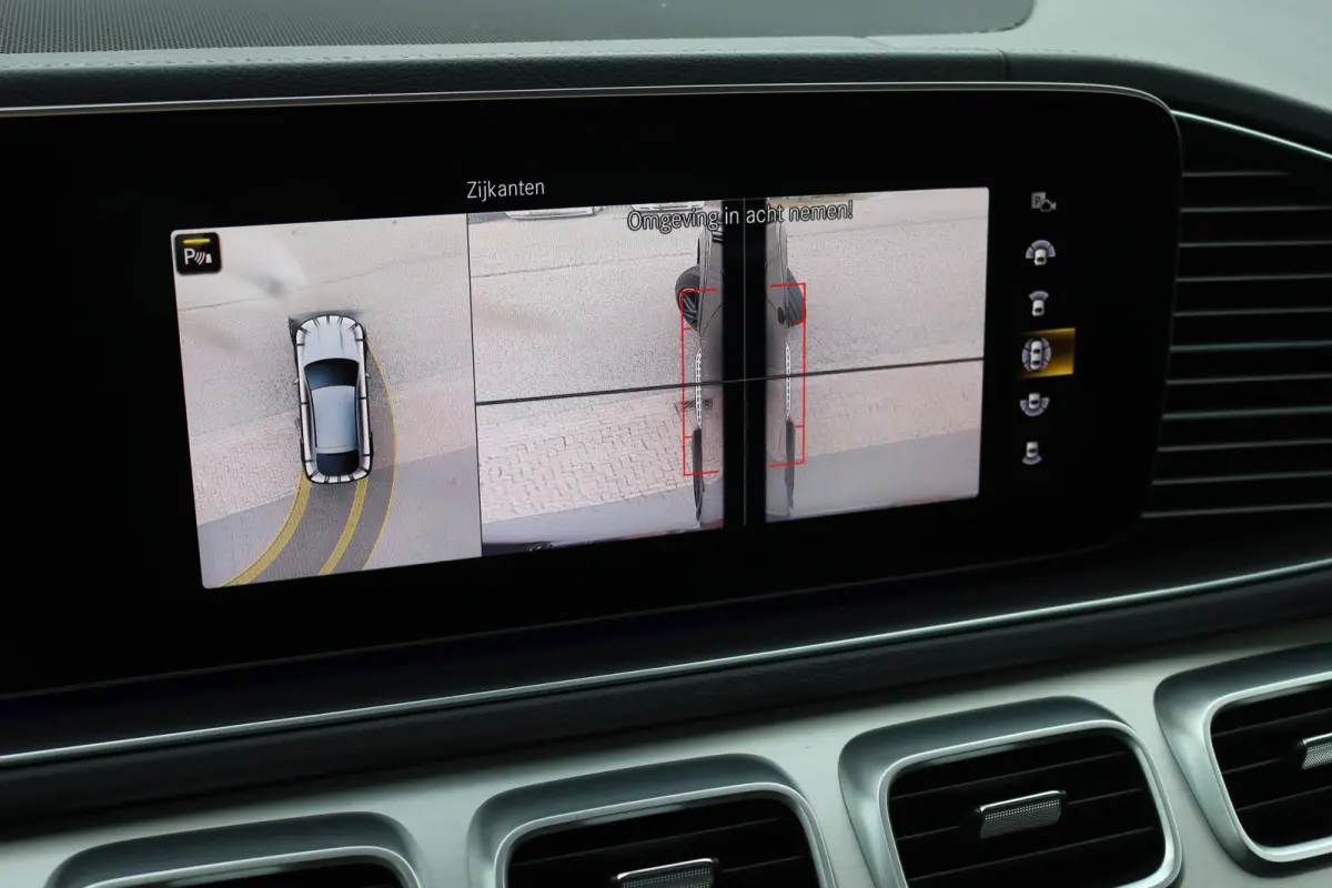 AMG 53 4MATIC+ | Luchtvering | Distronic+ | Panoramadak | HUD | Stoelventilatie | Surround Camera | Standkachel | Multibeam LED | Burmester |