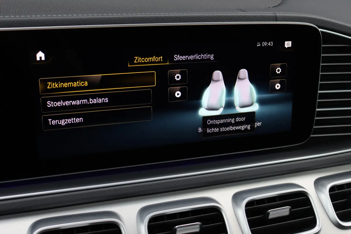 AMG 53 4MATIC+ | Luchtvering | Distronic+ | Panoramadak | HUD | Stoelventilatie | Surround Camera | Standkachel | Multibeam LED | Burmester |