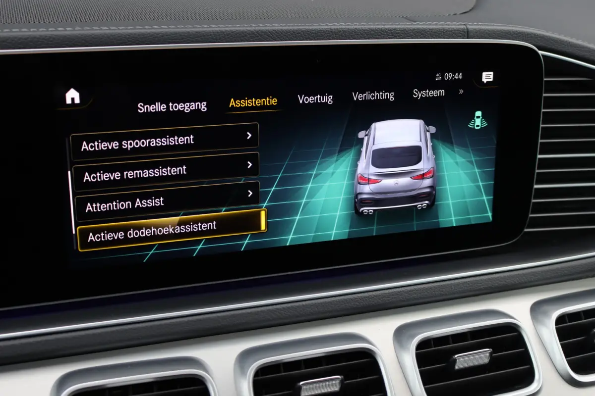 AMG 53 4MATIC+ | Luchtvering | Distronic+ | Panoramadak | HUD | Stoelventilatie | Surround Camera | Standkachel | Multibeam LED | Burmester |