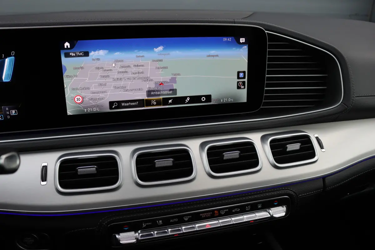 AMG 53 4MATIC+ | Luchtvering | Distronic+ | Panoramadak | HUD | Stoelventilatie | Surround Camera | Standkachel | Multibeam LED | Burmester |