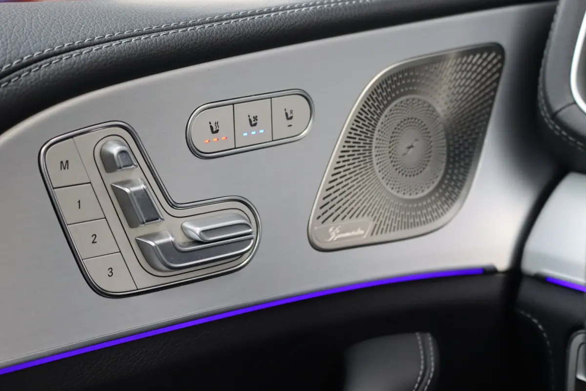 AMG 53 4MATIC+ | Luchtvering | Distronic+ | Panoramadak | HUD | Stoelventilatie | Surround Camera | Standkachel | Multibeam LED | Burmester |