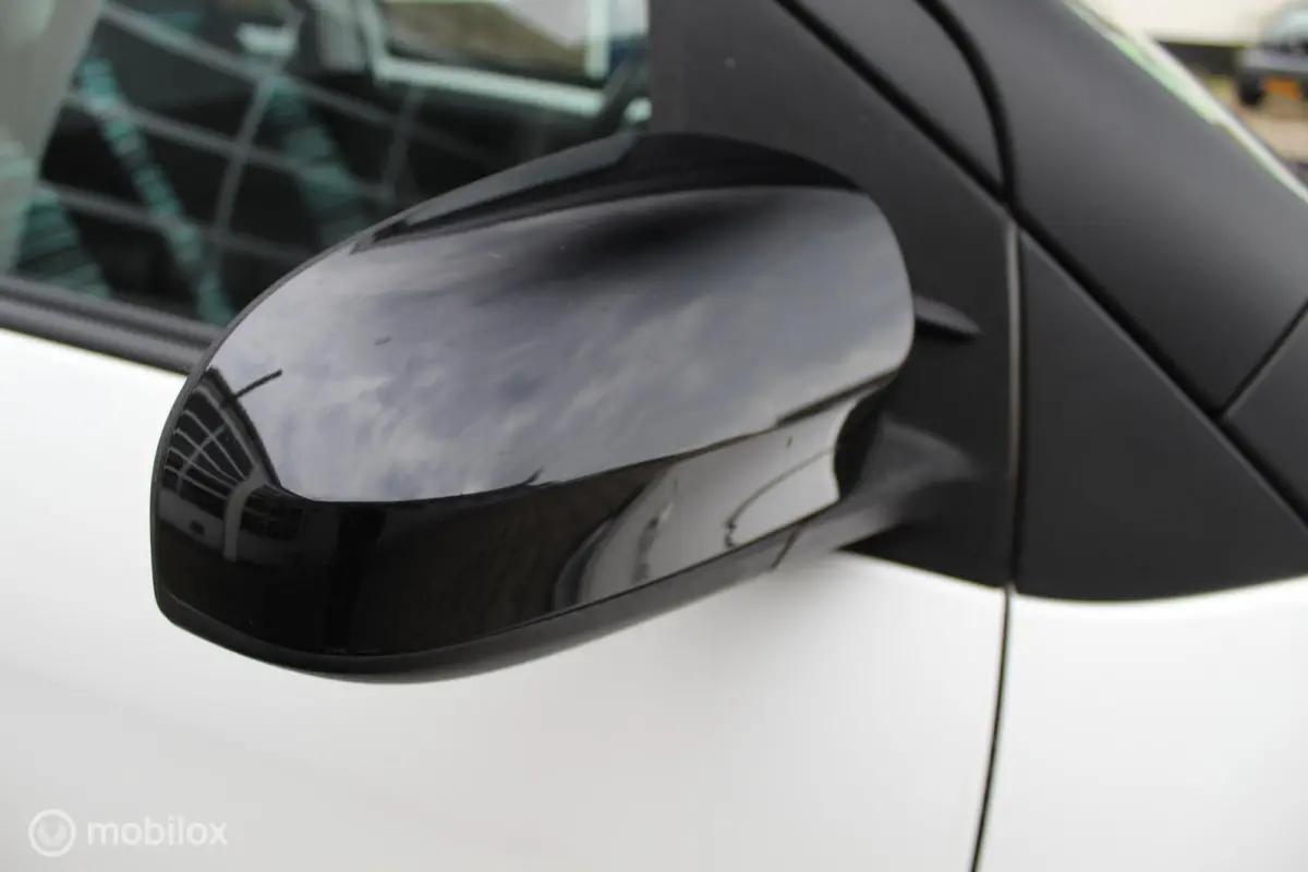 1.0-12V 69PK 5-DEURS NIEUW MODEL *Airscape-Shine* *CABRIOLET* *KLEUREN-/ENTERTAINMENTSCHERM ORIGINEEL* *BLUETOOTH HANDSFREE TEL.CARKIT&MEDIA INTERFACE/STREAMING* *OPEN-/ZONNEDAK* *AIRCONDITI