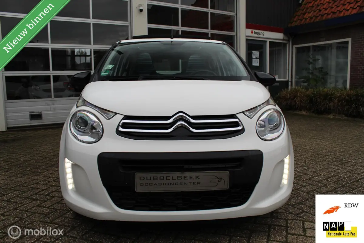 1.0-12V 69PK 5-DEURS NIEUW MODEL *Airscape-Shine* *CABRIOLET* *KLEUREN-/ENTERTAINMENTSCHERM ORIGINEEL* *BLUETOOTH HANDSFREE TEL.CARKIT&MEDIA INTERFACE/STREAMING* *OPEN-/ZONNEDAK* *AIRCONDITI