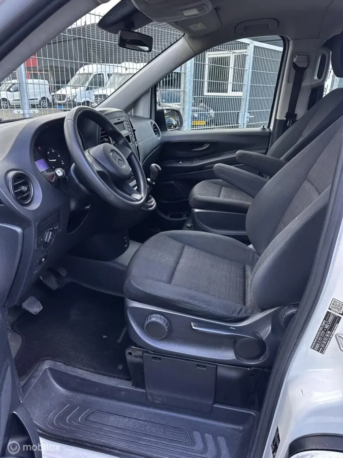 109 BlueTEC Base Extra Lang / 9 Pax