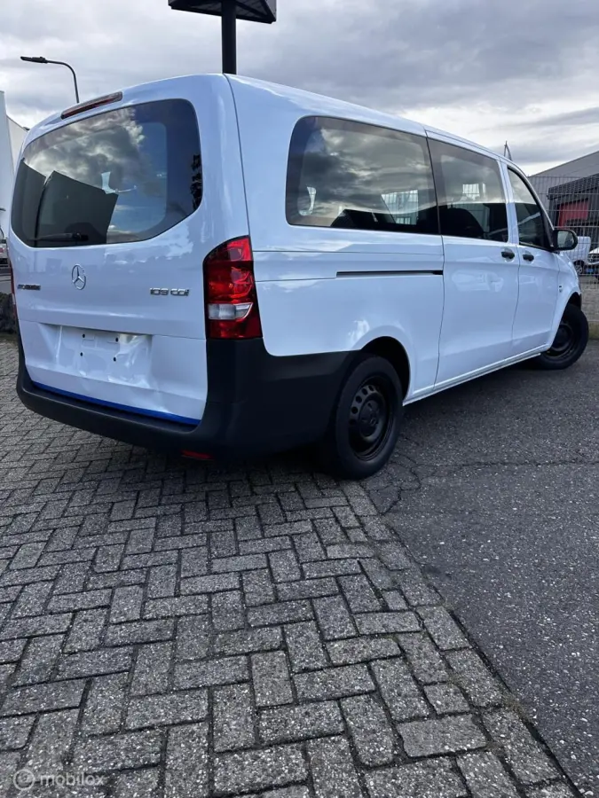 109 BlueTEC Base Extra Lang / 9 Pax