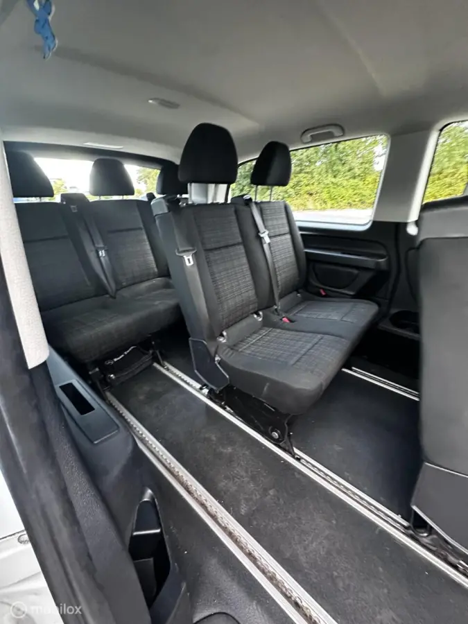 109 BlueTEC Base Extra Lang / 9 Pax