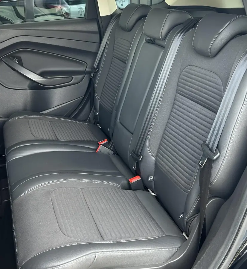 1.5 EcoBoost Titanium 150PK | ZEER NETTE STAAT | Achteruitrijcamera | SONY Audio | Elektrische Achterklep | Parkeersensoren | Navigatie | Stoelverwarming | Stuurverwarming | Voorruitverwarmi
