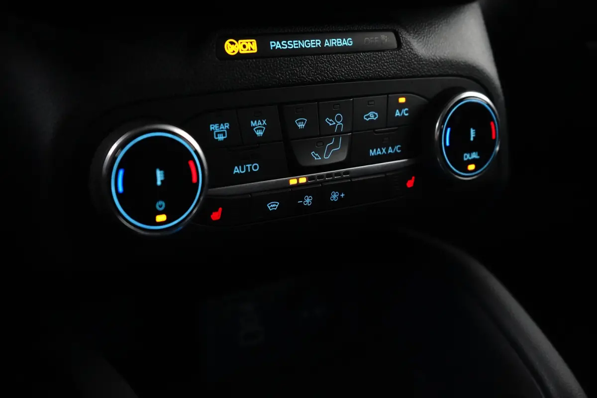 2.5 PHEV Titanium X | 91.5% SoH