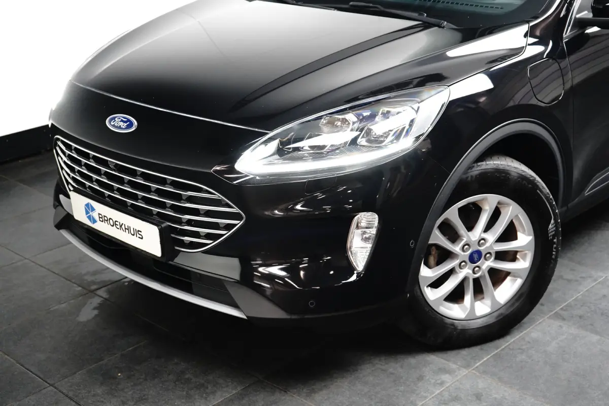 2.5 PHEV Titanium X | 91.5% SoH