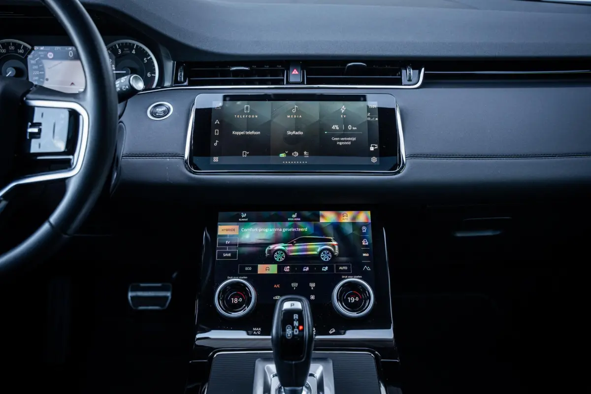 P300e AWD R-Dynamic Black-Pack Pano-dak|Meridian|Elek.trekhaak|Winterpack|Carplay|Dealer-onderhouden