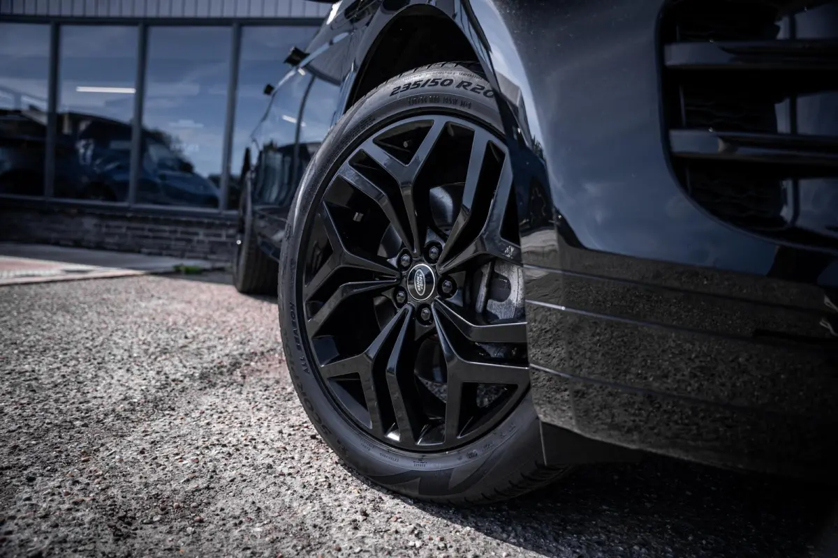 P300e AWD R-Dynamic Black-Pack Pano-dak|Meridian|Elek.trekhaak|Winterpack|Carplay|Dealer-onderhouden