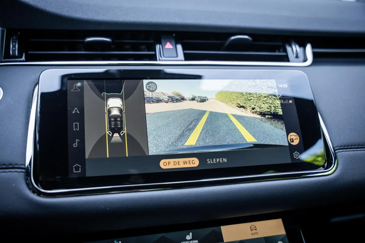 P300e AWD R-Dynamic Black-Pack Pano-dak|Meridian|Elek.trekhaak|Winterpack|Carplay|Dealer-onderhouden