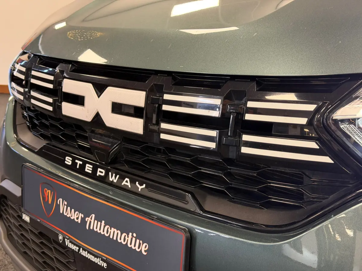 1.0 TCe 110 Extreme*Camera*110PK*Navi*Cruis-Control*PDC*Xenon*