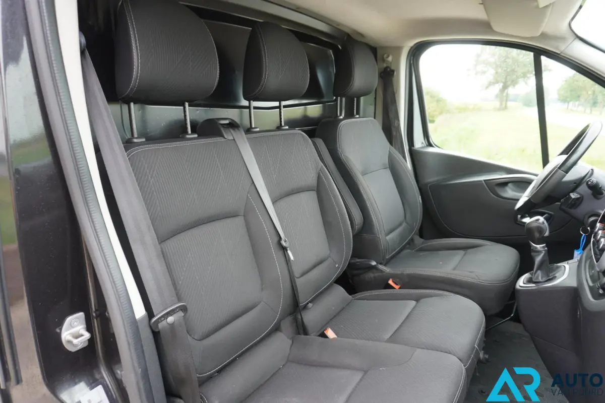 bestel 2.0 dCi 145 T29 L2H1 Business