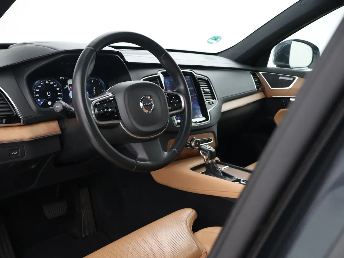 2.0 D5 224 PK AWD AUT. INSCRIPTION *81.553 KM!* + WEGKL. TREKHAAK | PANORAMA | STOELVENTILATIE | HEAD-UP