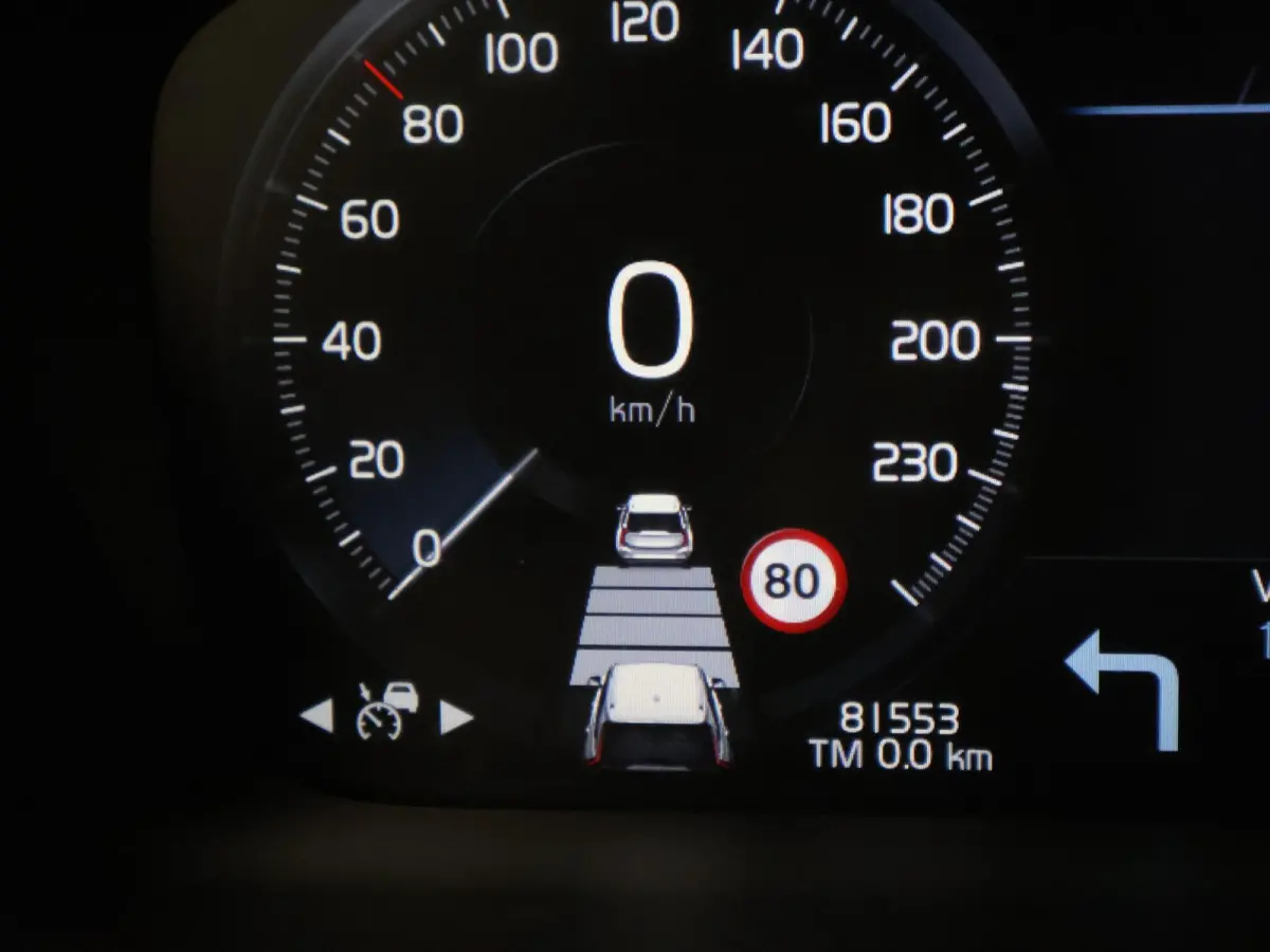 2.0 D5 224 PK AWD AUT. INSCRIPTION *81.553 KM!* + WEGKL. TREKHAAK | PANORAMA | STOELVENTILATIE | HEAD-UP