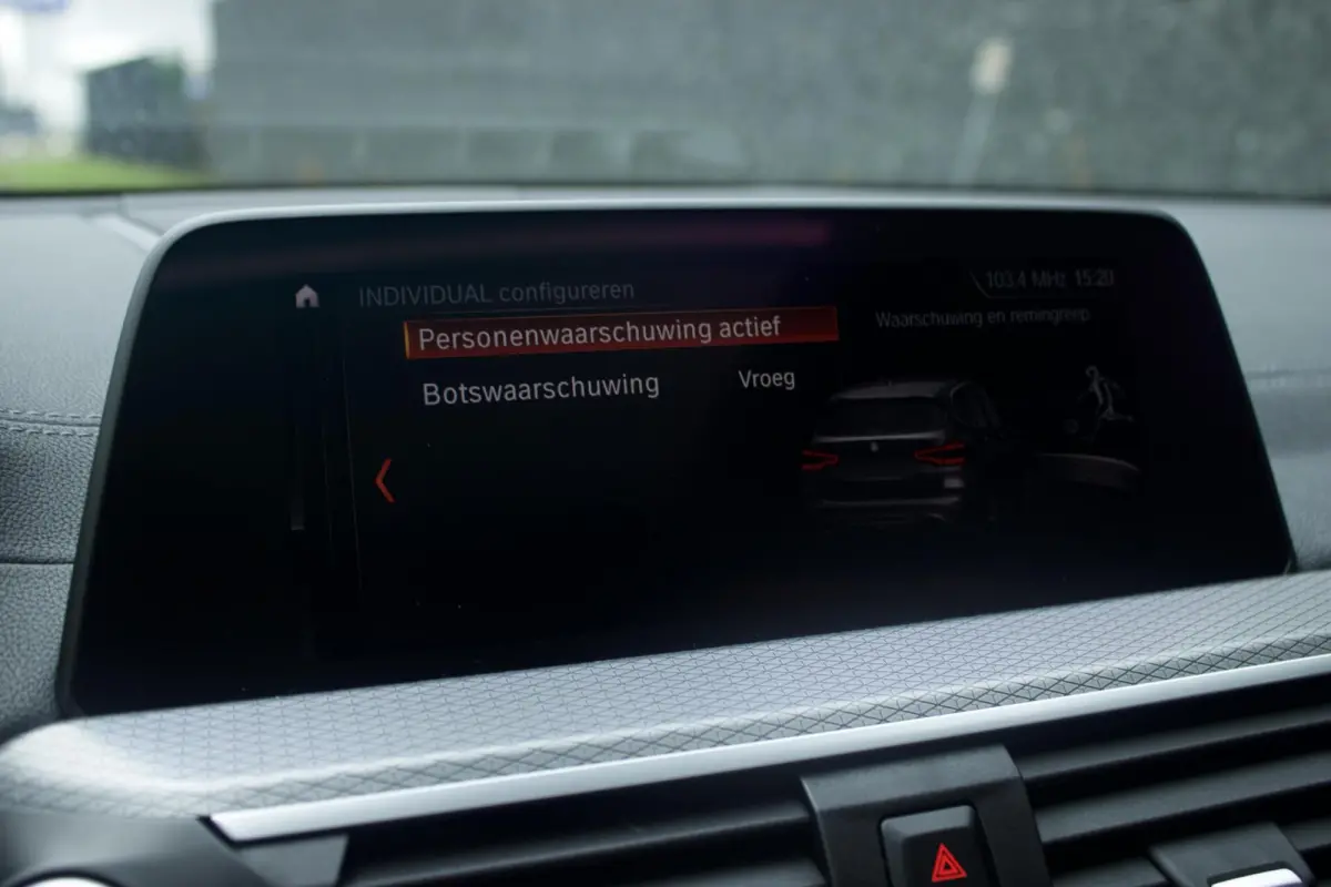 M40i| Pano - Trekhaak - Memory - Sfeerverlichting