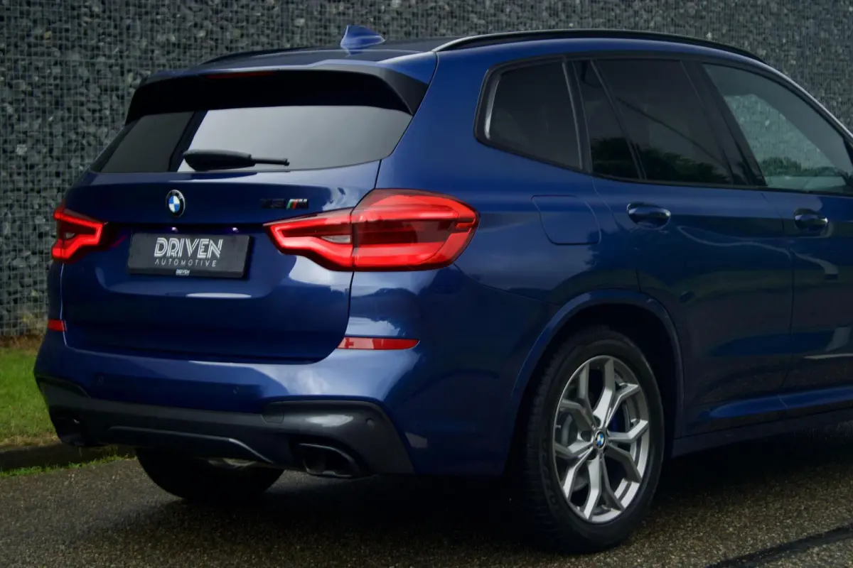M40i| Pano - Trekhaak - Memory - Sfeerverlichting