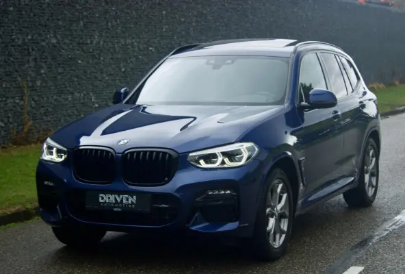 M40i| Pano - Trekhaak - Memory - Sfeerverlichting