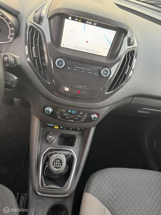 Ford Compact 1.0 Titanium Navi Camera cruise clima 62499 km Ford Tourneo Connect Compact 1.0 Titanium Navi Camera cruise clima 62499 km