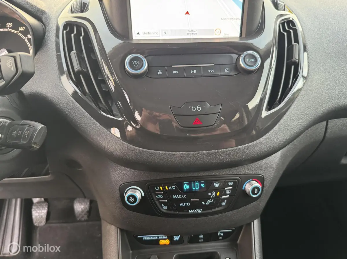 Ford Compact 1.0 Titanium Navi Camera cruise clima 62499 km Ford Tourneo Connect Compact 1.0 Titanium Navi Camera cruise clima 62499 km