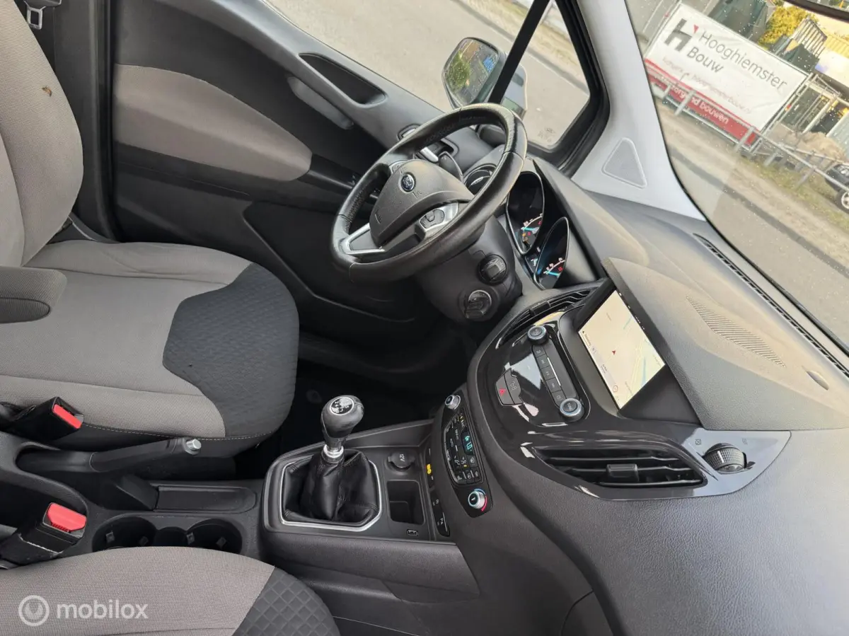 Ford Compact 1.0 Titanium Navi Camera cruise clima 62499 km Ford Tourneo Connect Compact 1.0 Titanium Navi Camera cruise clima 62499 km