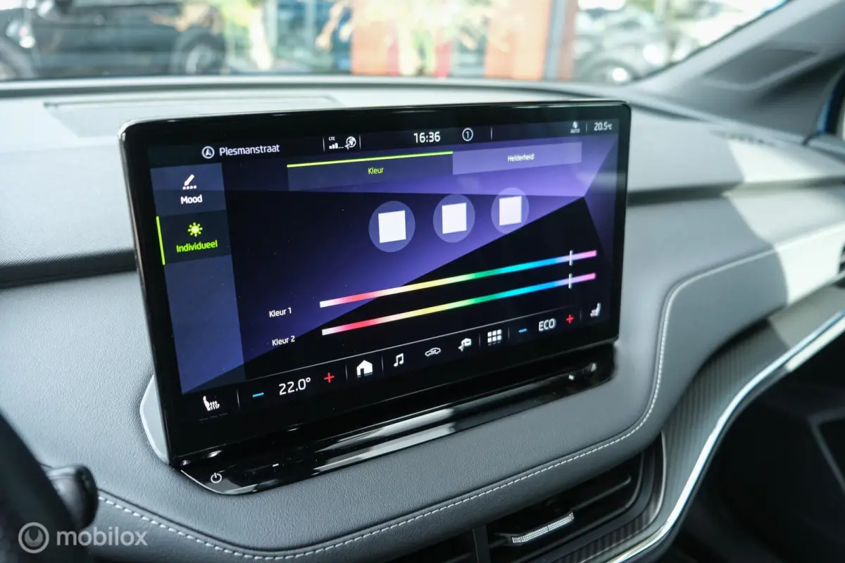 80 Sportline | Chrystal lights and face | ACC | Elec. Trekhaak | Racing Blue | 90% SOH | Camera | Sfeerverlichting | 21 Inch | Memory | CarPlay | Stoel en stuurwielverw.
