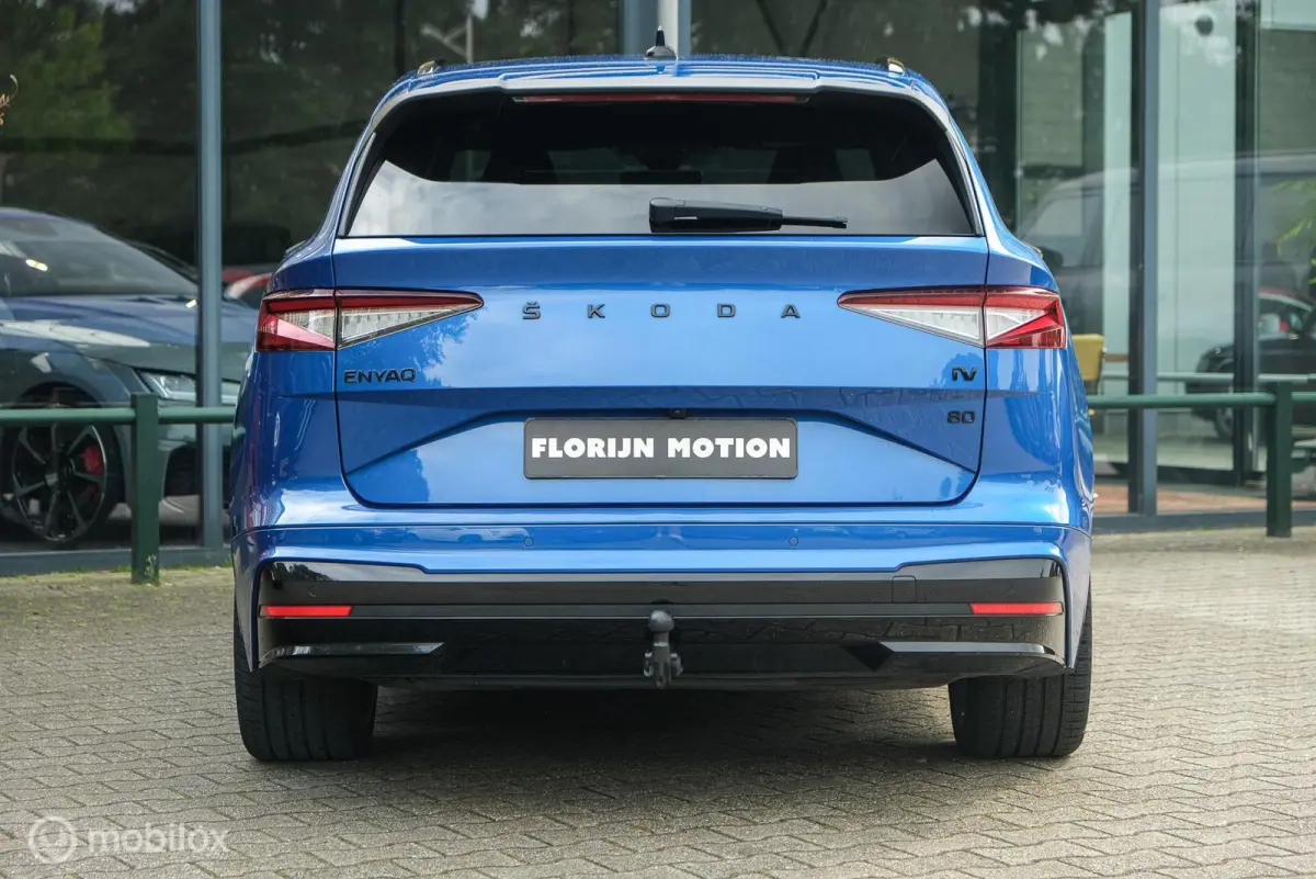 80 Sportline | Chrystal lights and face | ACC | Elec. Trekhaak | Racing Blue | 90% SOH | Camera | Sfeerverlichting | 21 Inch | Memory | CarPlay | Stoel en stuurwielverw.