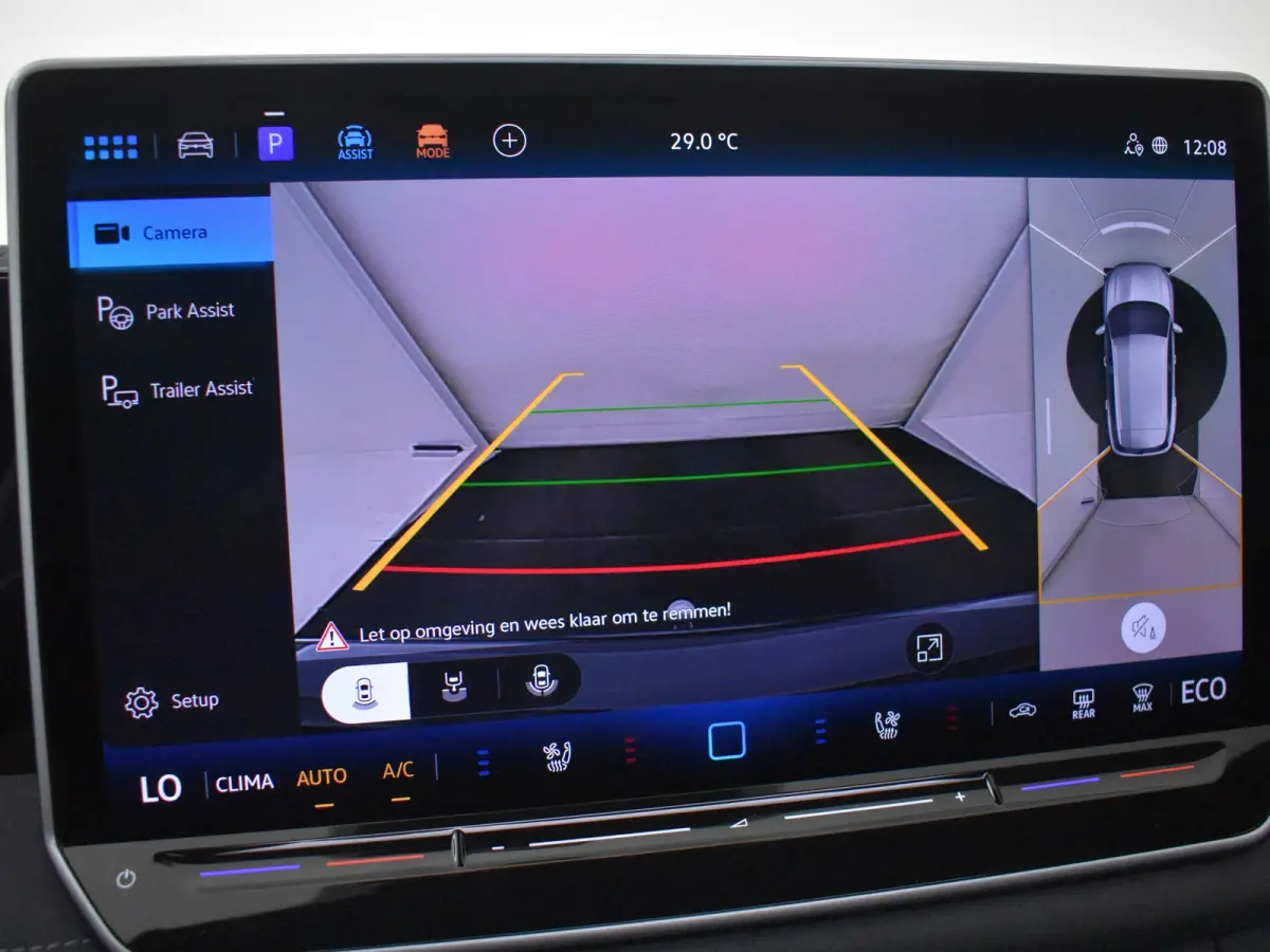 R-Line Edition - eHybrid | 'App-Connect' draadloze smartphone integratie | Automatische afstandsregeling (Adaptive Cruise Control) | Diefstalalarm