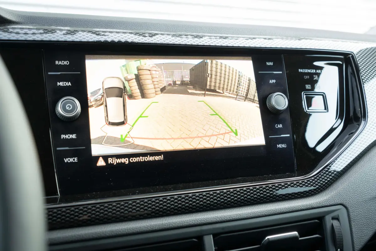 Life Edition | 'App-Connect' smartphone integratie | Buitenspiegels elektrisch instel- verwarm- en inklapbaar