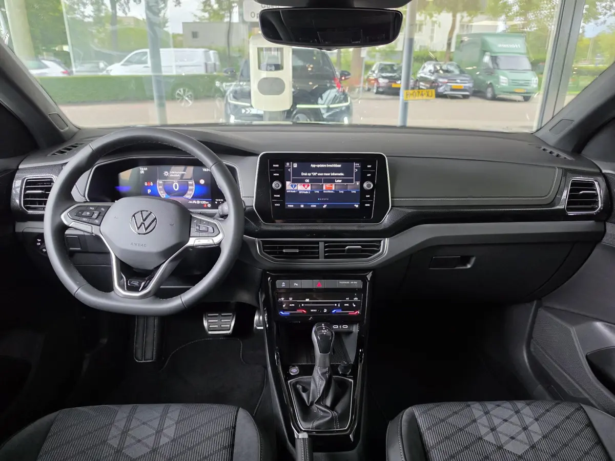 1.0 TSI DSG R-Line (Camera,Acc,IQ,Clima)