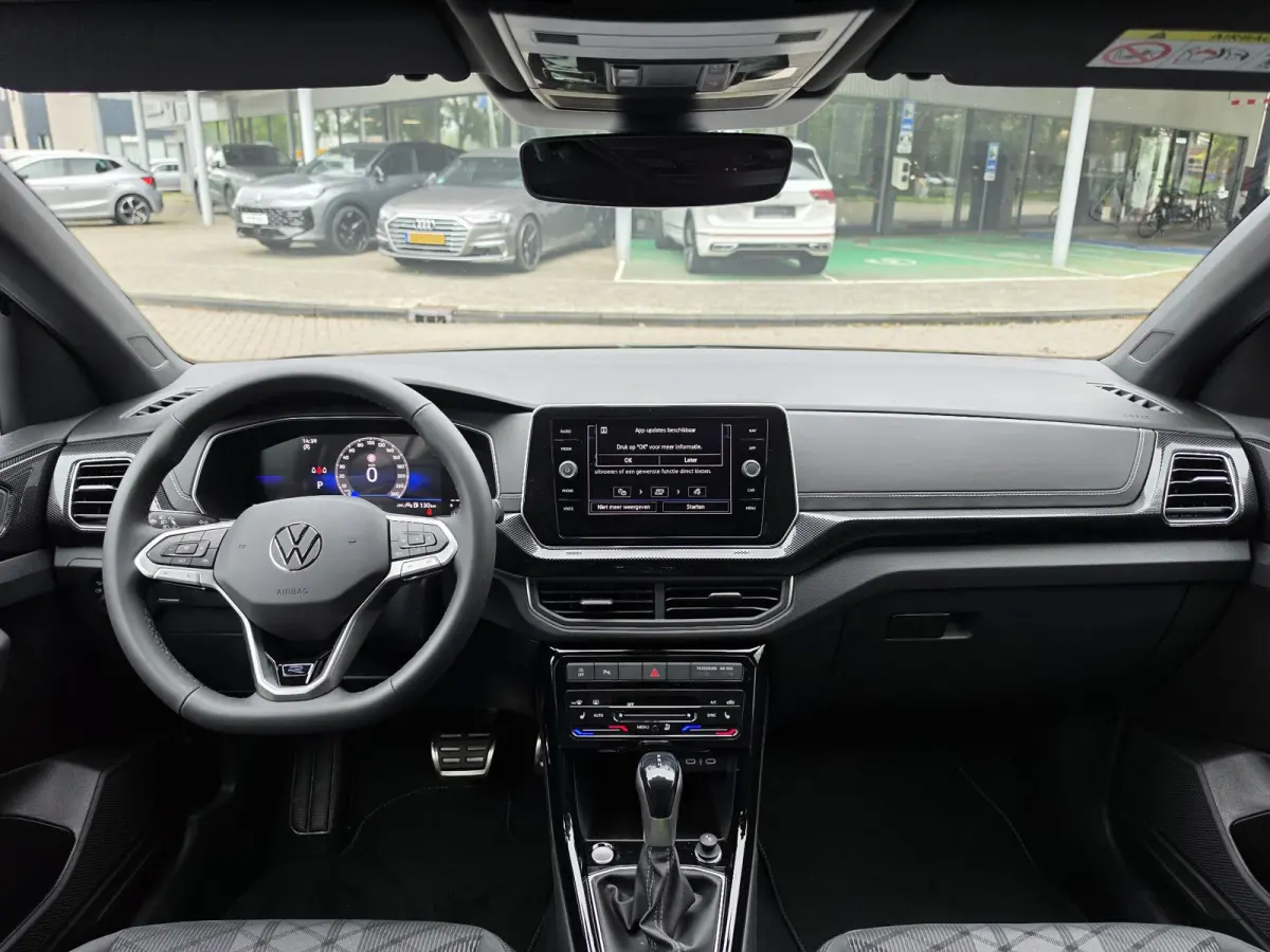 1.0 TSI DSG R-Line (Camera,Acc,IQ,Clima)