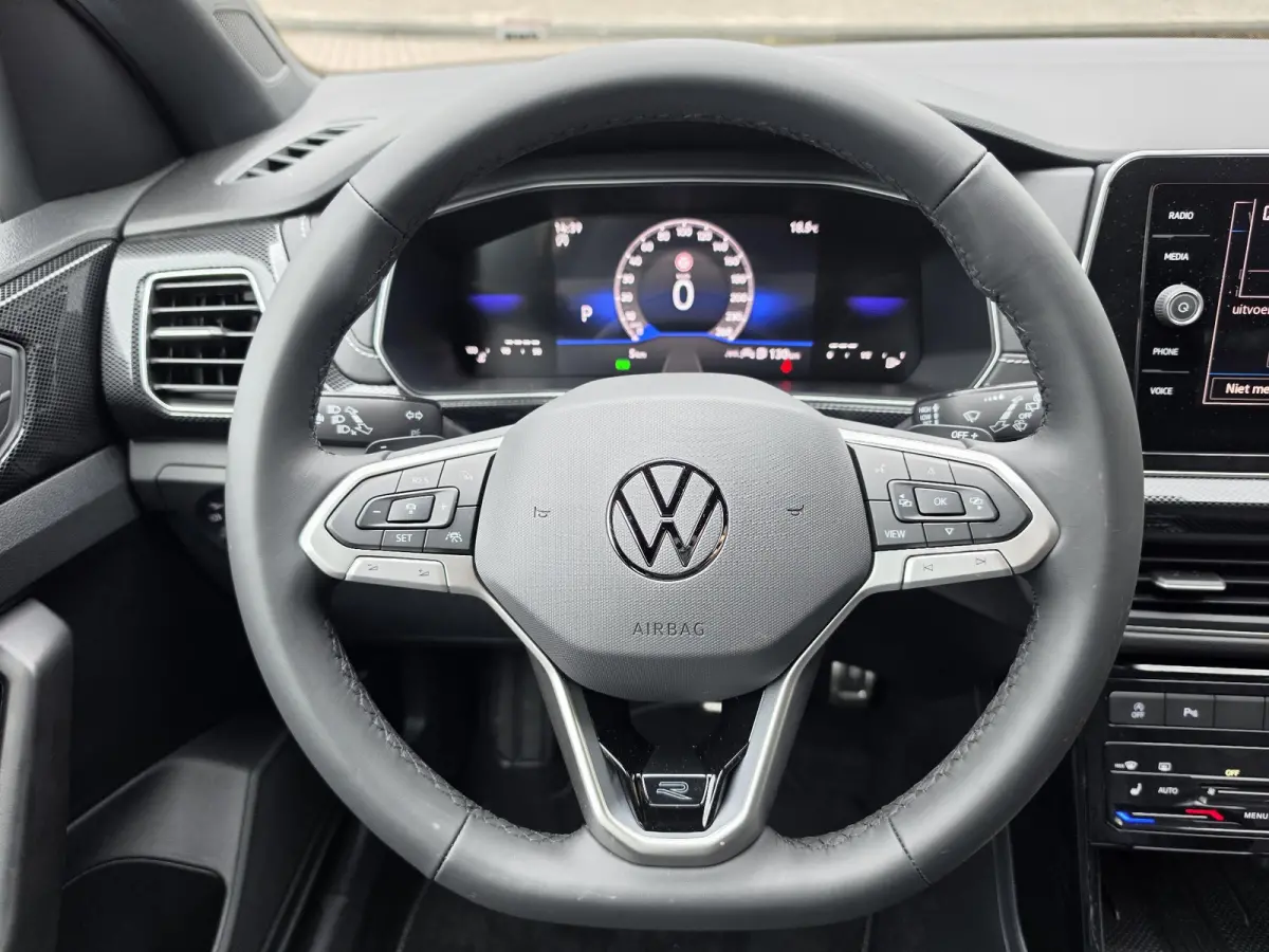 1.0 TSI DSG R-Line (Camera,Acc,IQ,Clima)