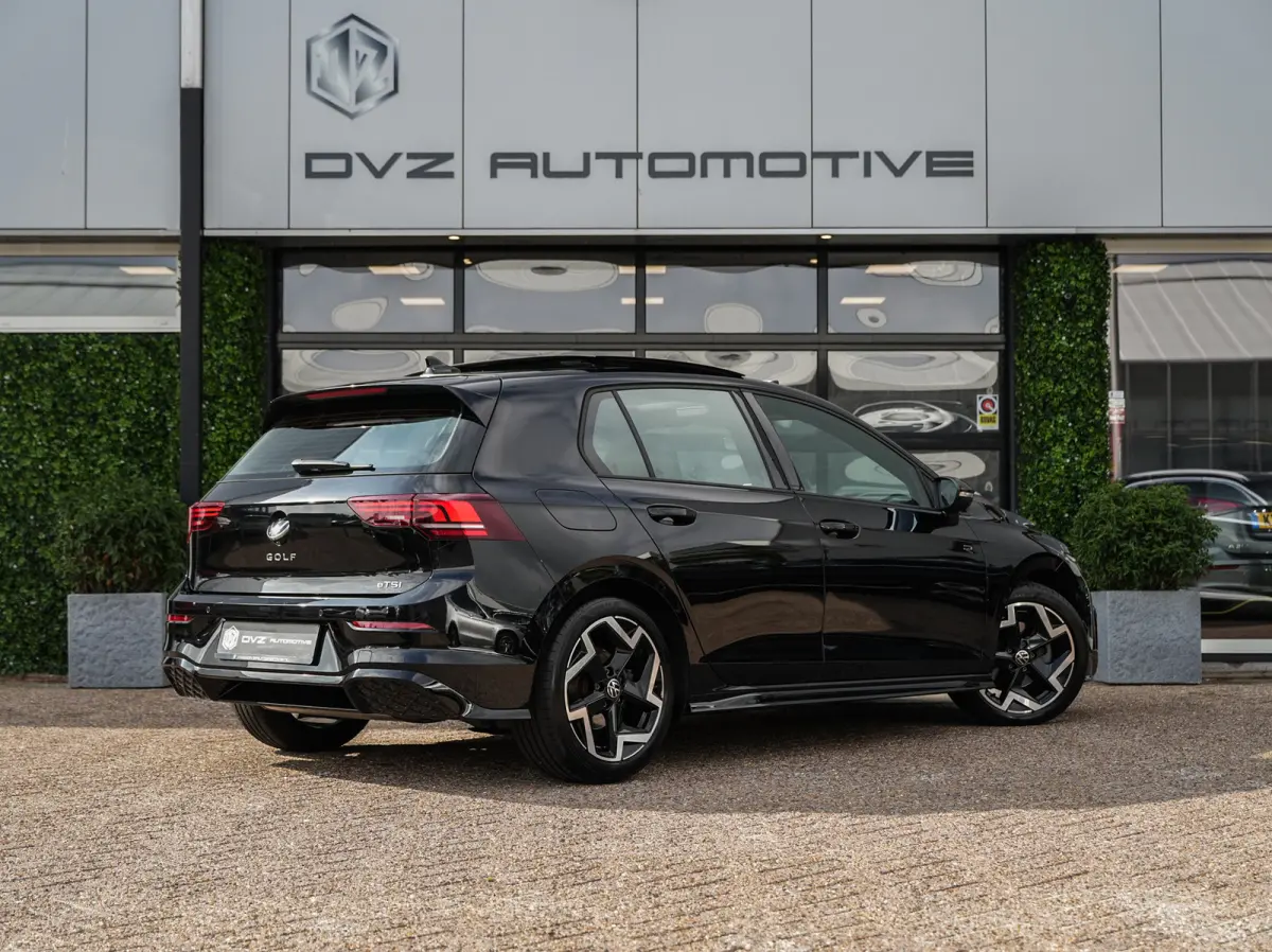 1.5 TSI R-Line Edition | Pano | Camera | Drive Assist | BTW