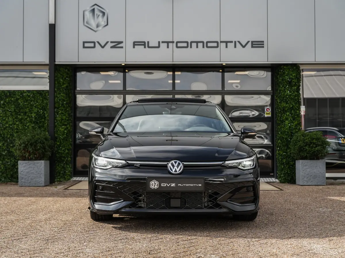 1.5 TSI R-Line Edition | Pano | Camera | Drive Assist | BTW