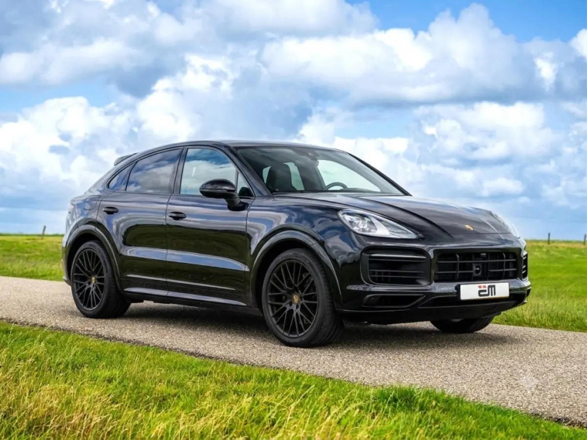 3.0 E-Hybrid Pano Trekhaak 1e eig. NAP