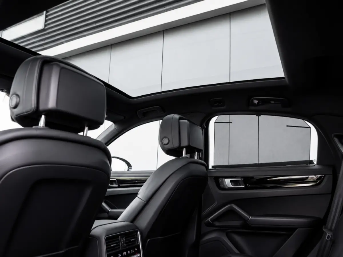 3.0 E-Hybrid Pano Trekhaak 1e eig. NAP