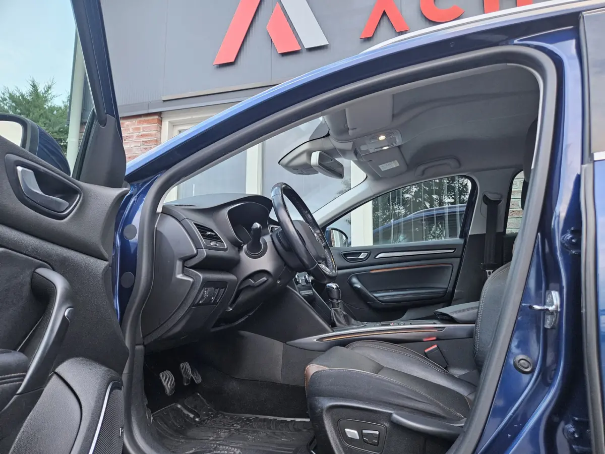 1.2 TCe Série Signature Exclusiv Leer! Camera! LED! Mooie/Nette Auto! Navigatie! NAP!