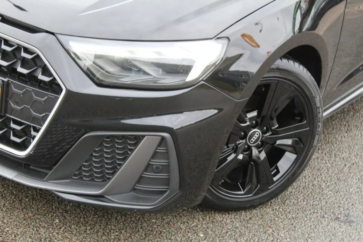 35 TFSI 150Pk DSG Automaat 2x S-line | Camera