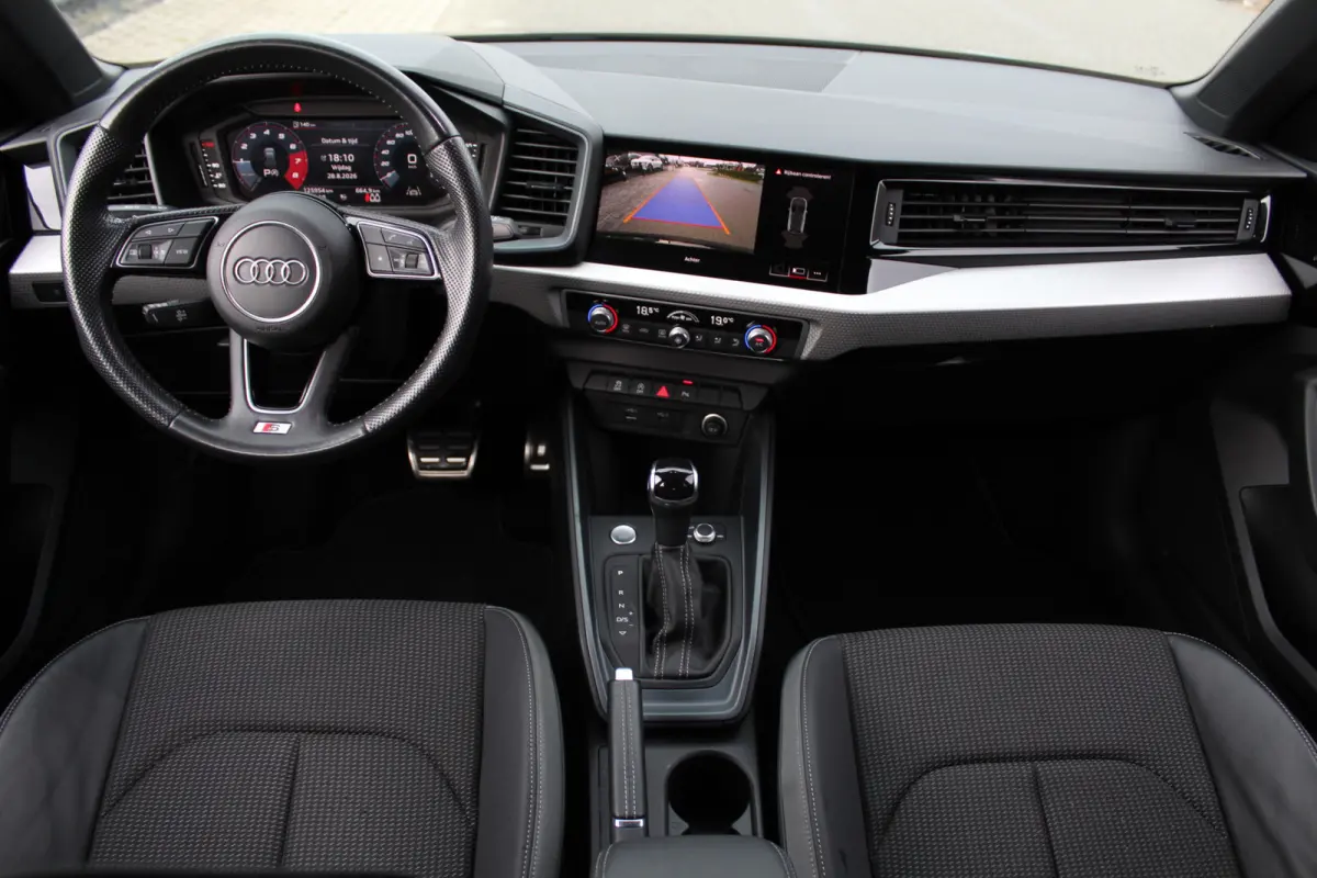 35 TFSI 150Pk DSG Automaat 2x S-line | Camera