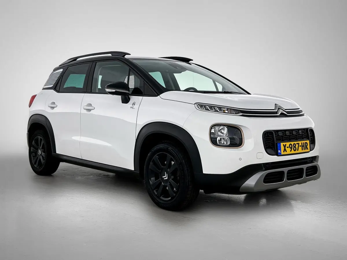 1.2 110pk Business Automaat | Trekhaak | Navigatie | Climate Control | Camera | Cruise Control | Parkeersensoren Voor + Achter | 16"LMV |