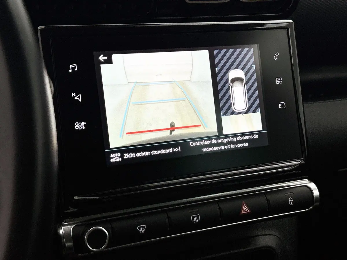 1.2 110pk Business Automaat | Trekhaak | Navigatie | Climate Control | Camera | Cruise Control | Parkeersensoren Voor + Achter | 16"LMV |