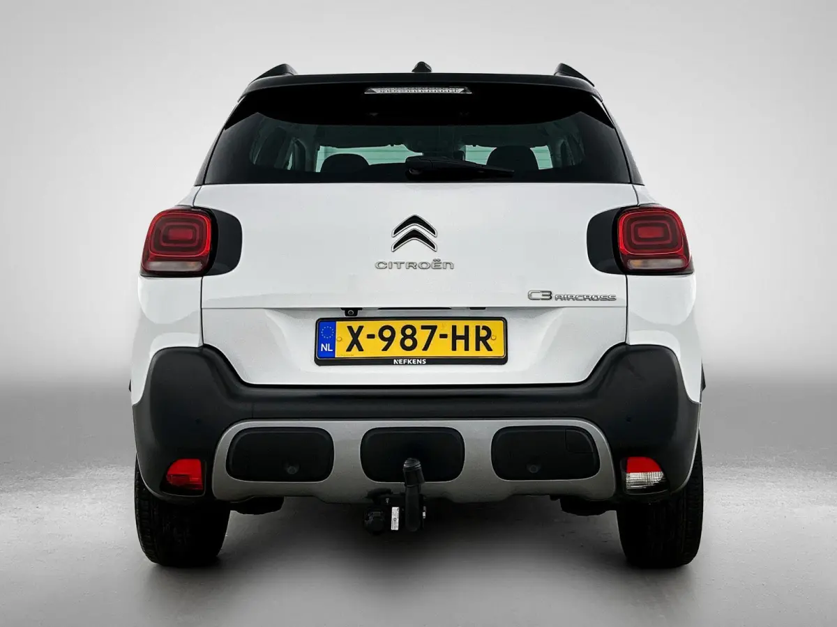 1.2 110pk Business Automaat | Trekhaak | Navigatie | Climate Control | Camera | Cruise Control | Parkeersensoren Voor + Achter | 16"LMV |