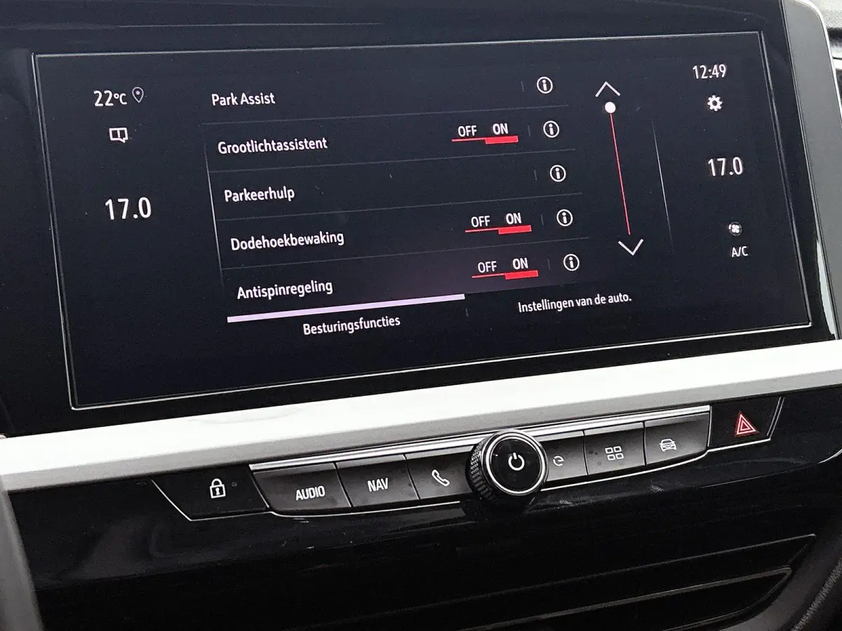 1.6 225pk Plug-In Hybrid GS Line Automaat | LAGE KM | Camera Voor + Achter | Lendensteun | Elektrische Klep | Dodehoekdetectie | Adaptieve Cruise Control | Stoel-/Stuurverwarming |