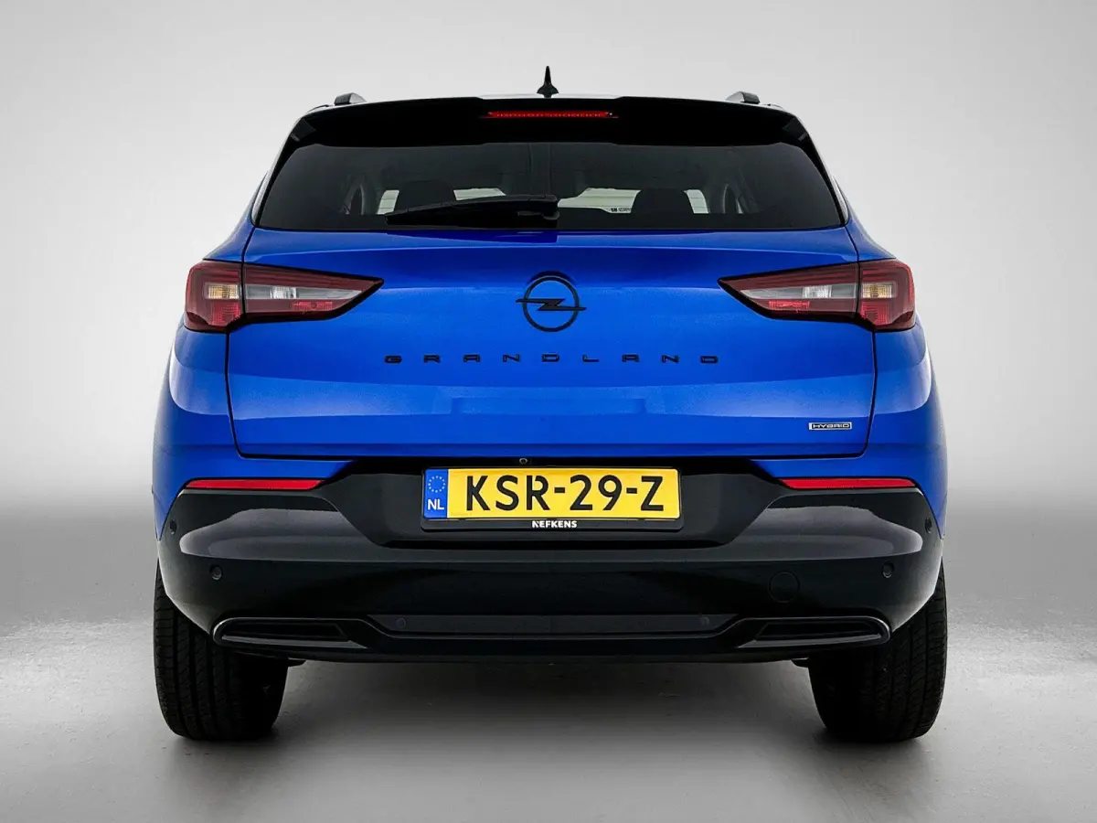 1.6 225pk Plug-In Hybrid GS Line Automaat | LAGE KM | Camera Voor + Achter | Lendensteun | Elektrische Klep | Dodehoekdetectie | Adaptieve Cruise Control | Stoel-/Stuurverwarming |